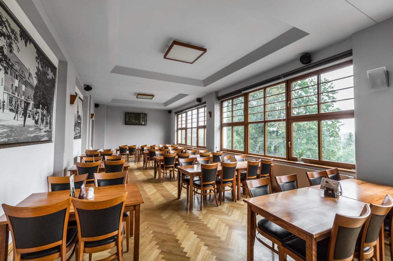 斯姆尔若夫卡公园酒店 Smržovka 外观 照片