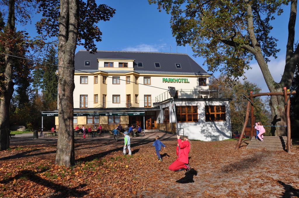 斯姆尔若夫卡公园酒店 Smržovka 外观 照片